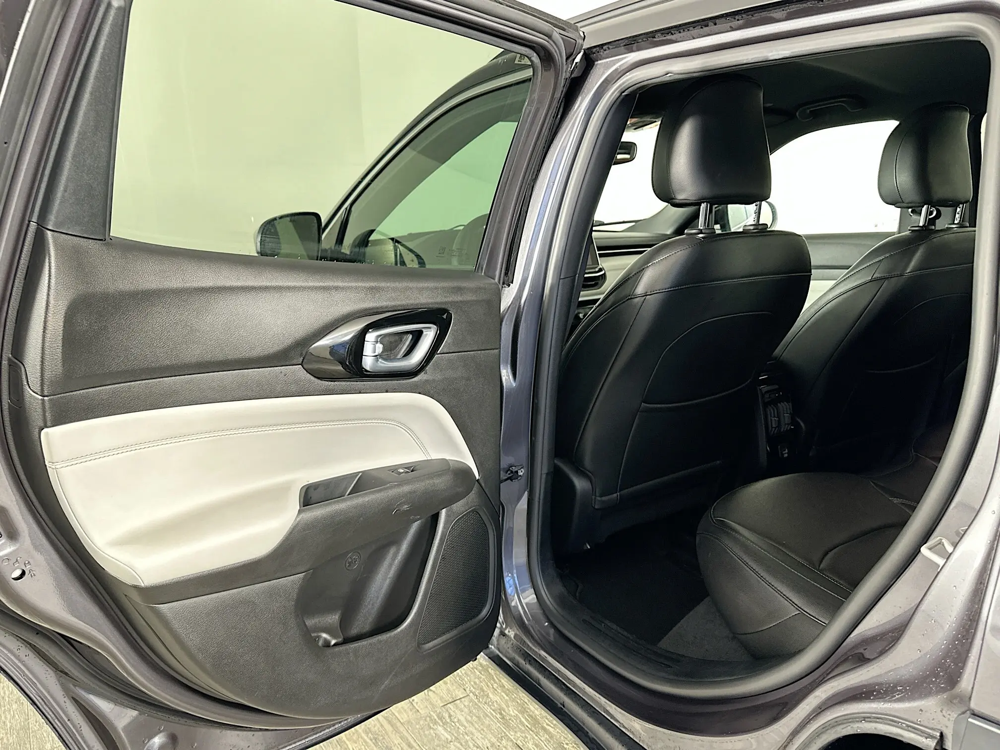 2024 Jeep Compass Limited photo 10