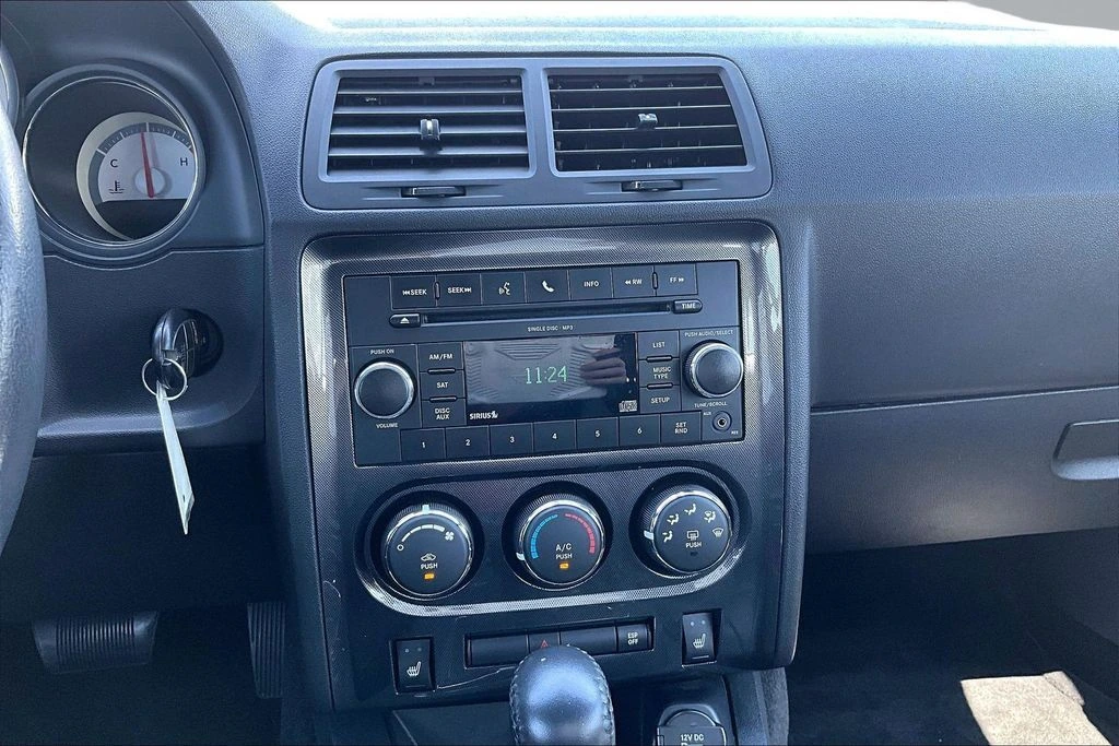 2010 Dodge Challenger R/T - Photo 21