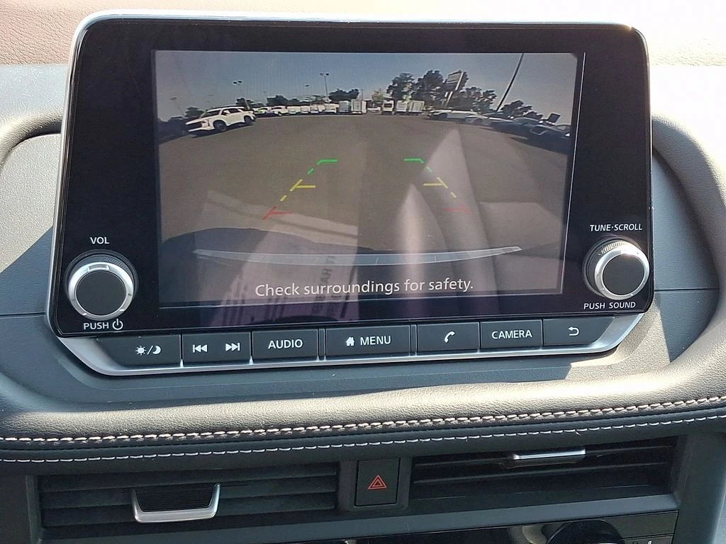 2023 Nissan Rogue SV - Photo 19