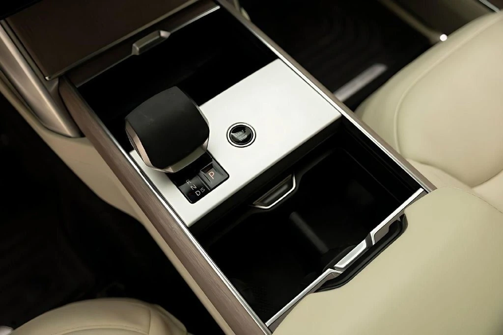 2025 Land Rover Range Rover Autobiography - Photo 32