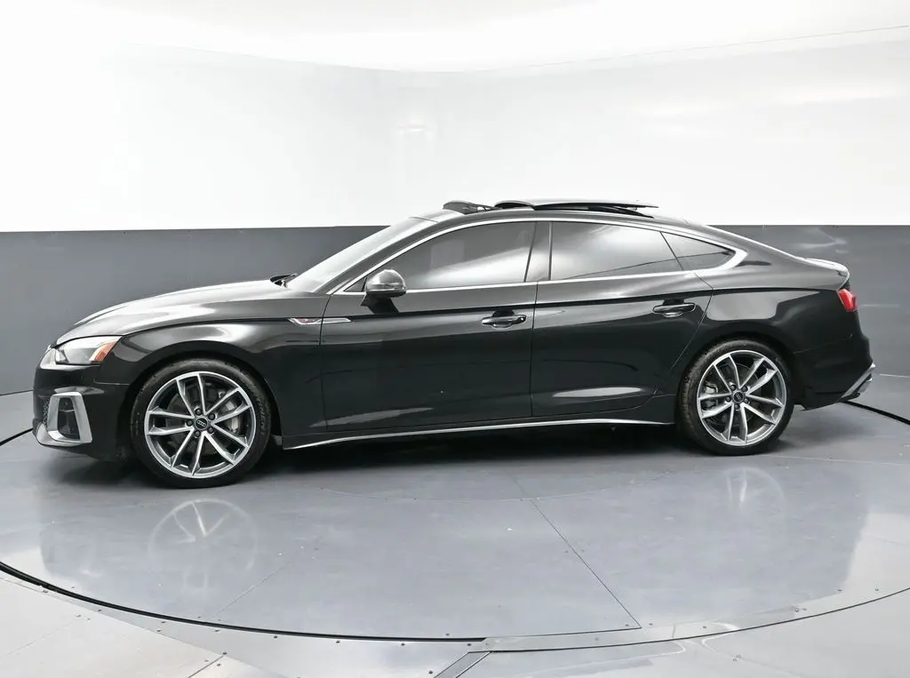 2024 Audi A5 45 S line Premium Quattro photo 3
