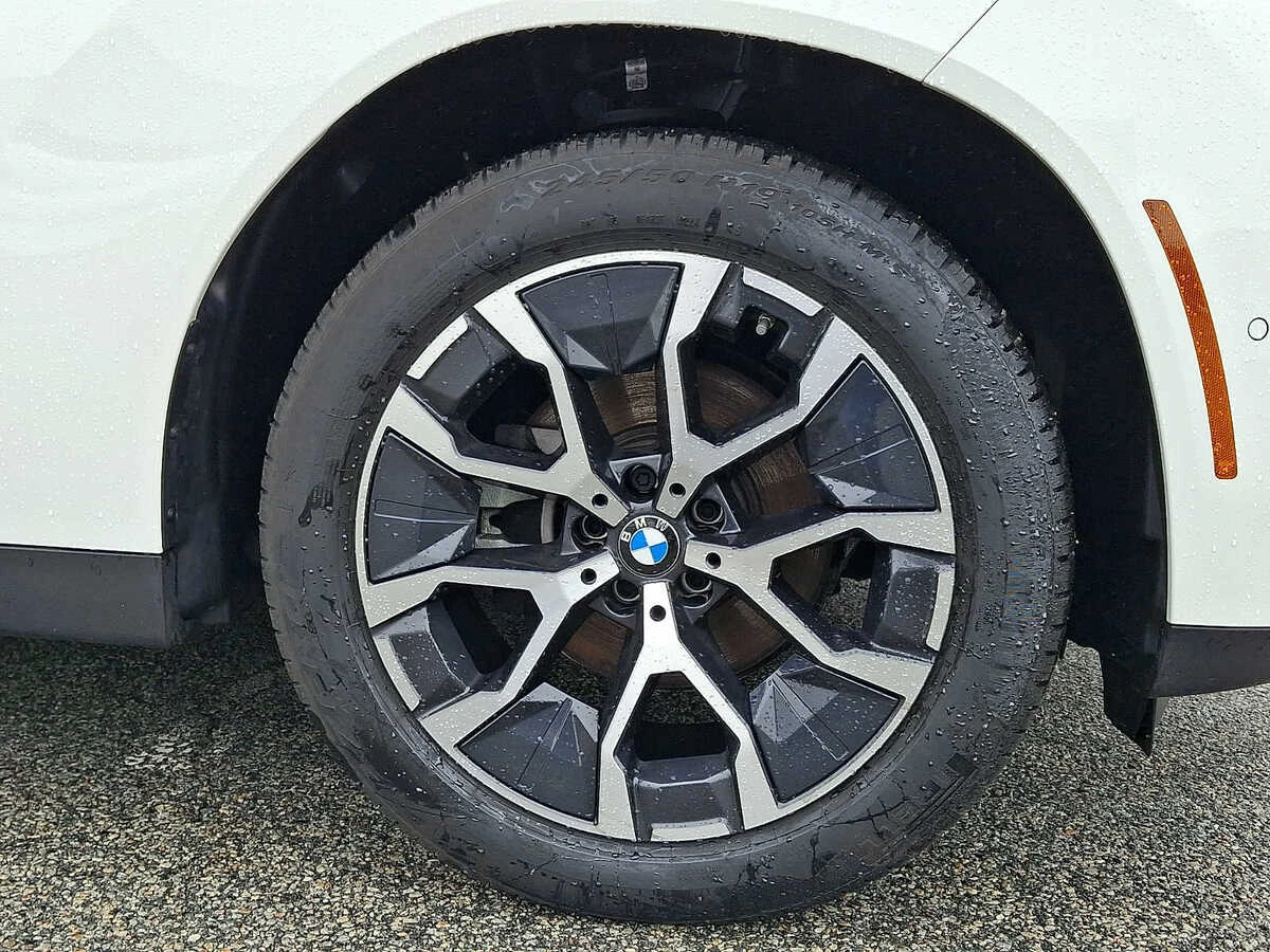 2025 BMW X3 30 - Photo 8