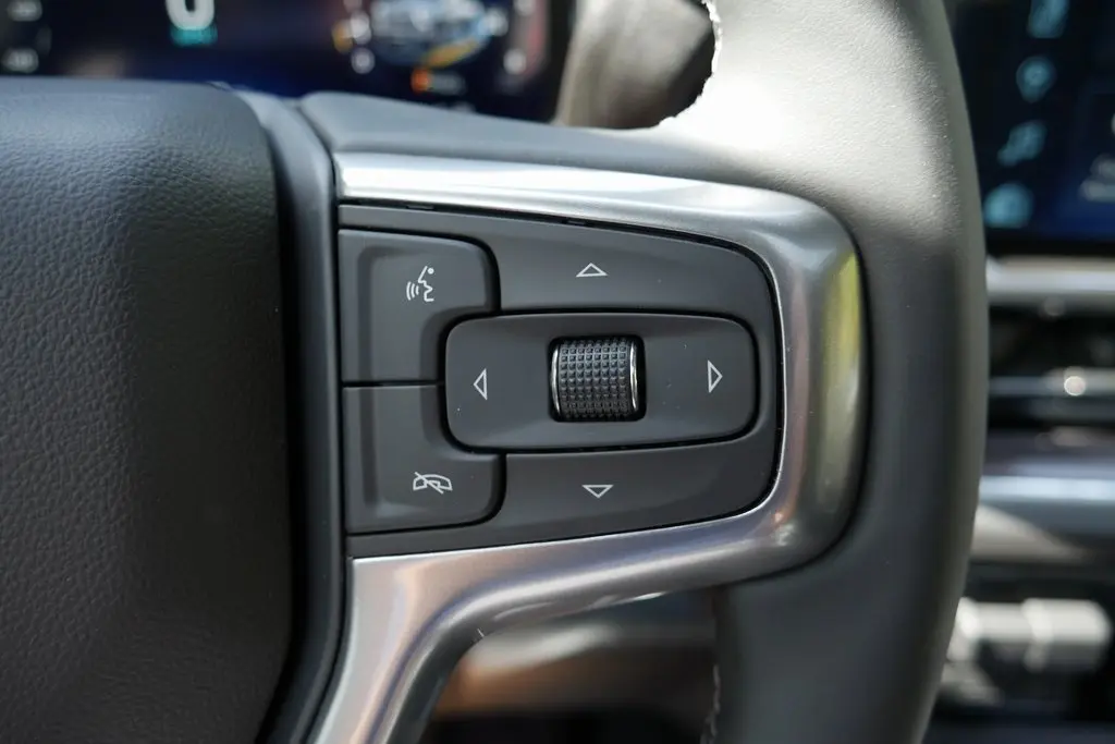 2026 Chevrolet Silverado LTZ photo 14