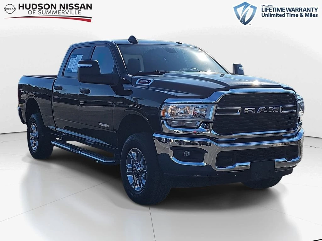 2024 RAM Ram 2500 Pickup Big Horn's photo