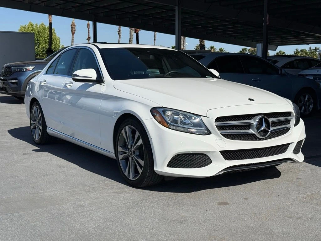 2018 Mercedes-Benz C-Class C300's photo