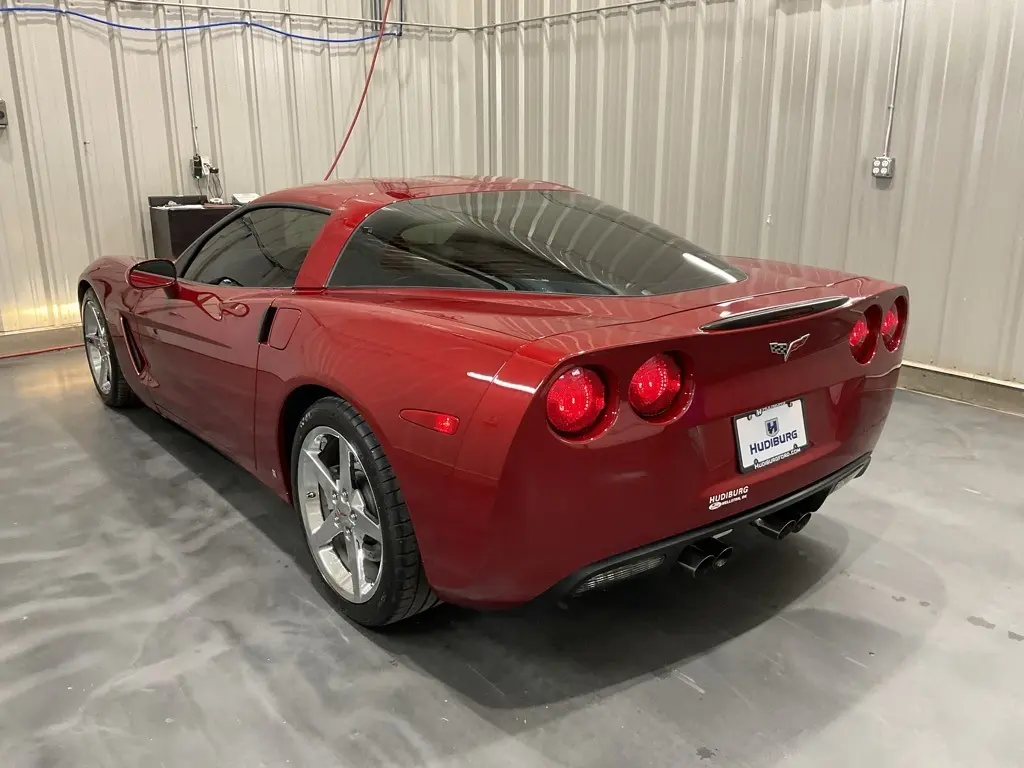 2008 Chevrolet Corvette Base photo 17