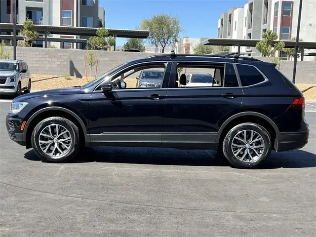 Used 2019 Volkswagen Tiguan SE with VIN 3VV2B7AX5KM181511 for sale in Las Vegas, NV
