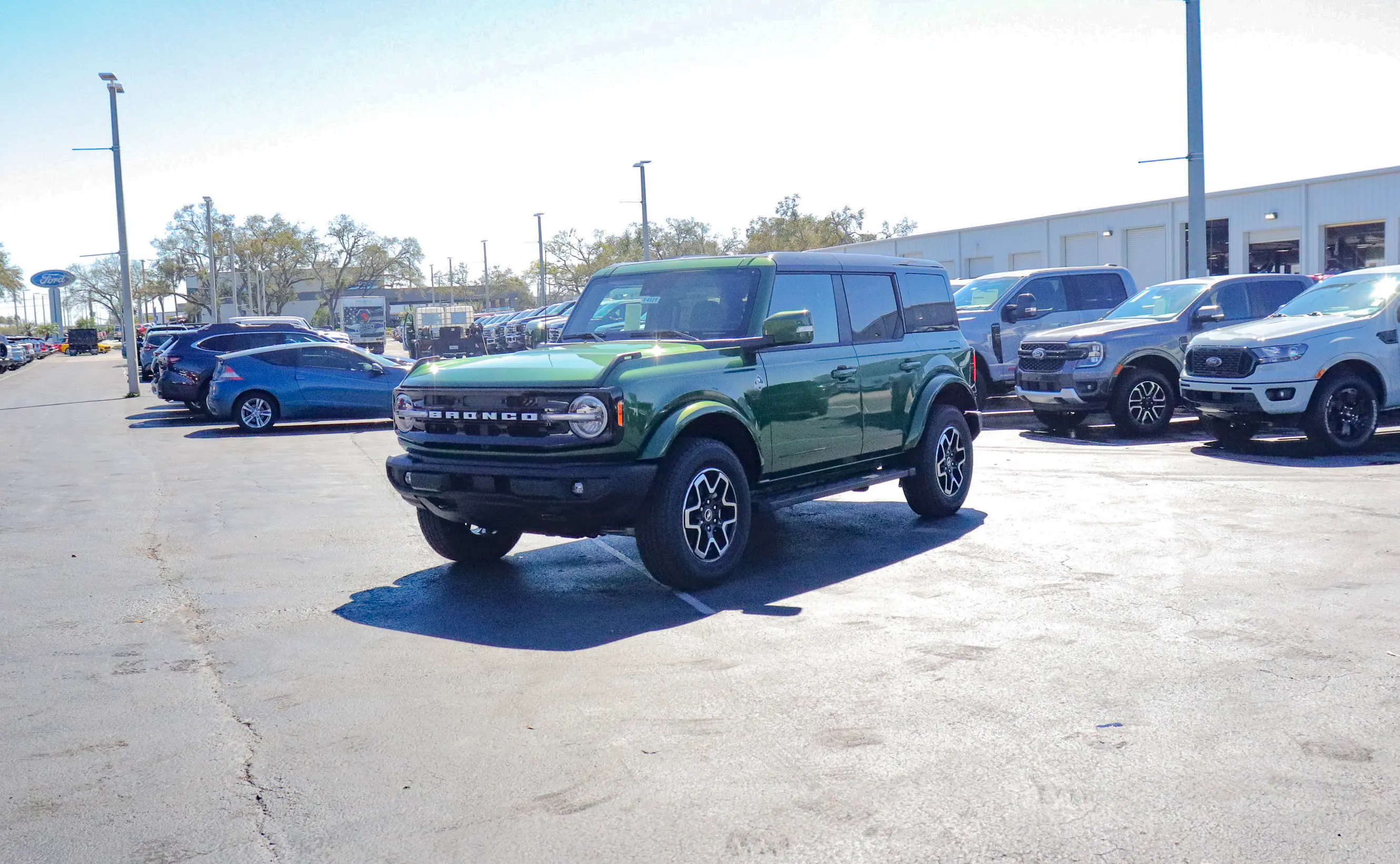 Full-Size Bronco Hover