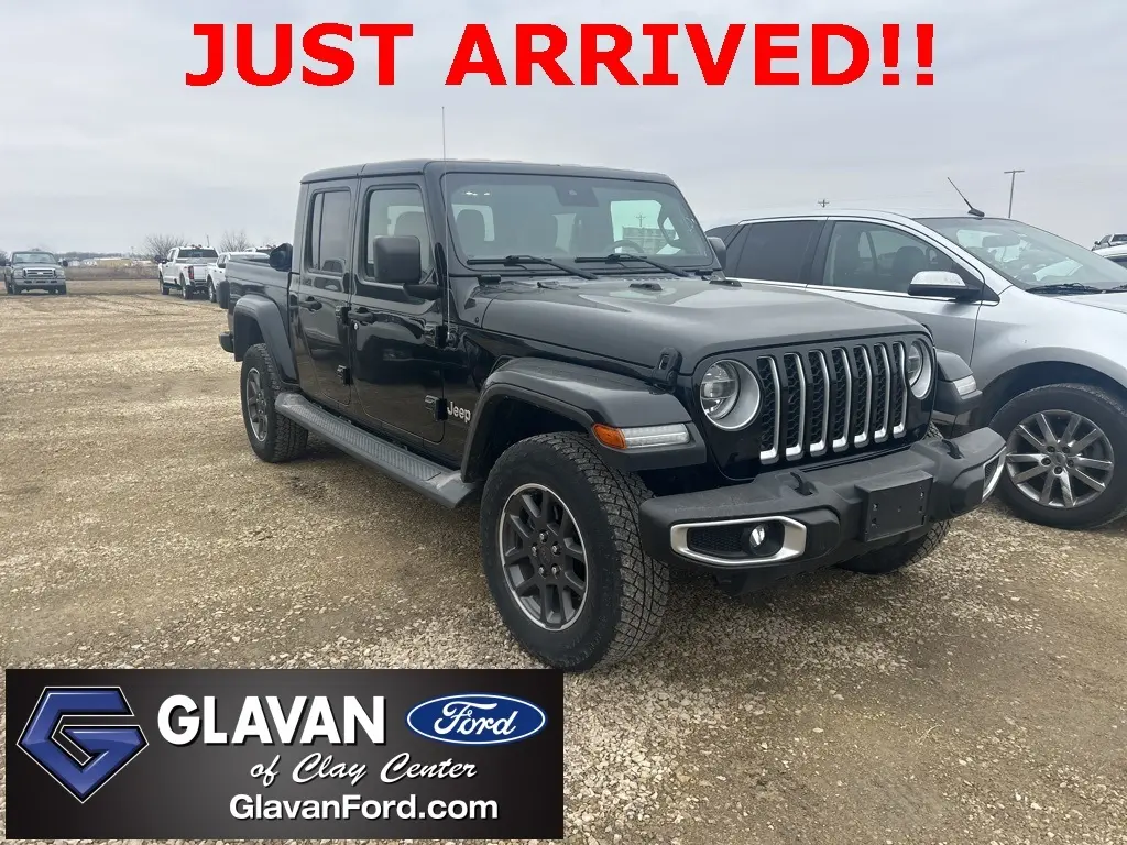 2020 Jeep Gladiator Overland's photo