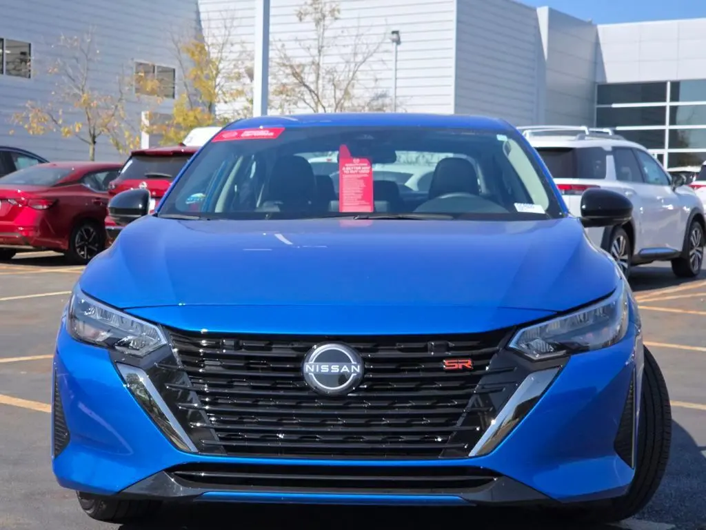 2024 Nissan Sentra SR photo 19