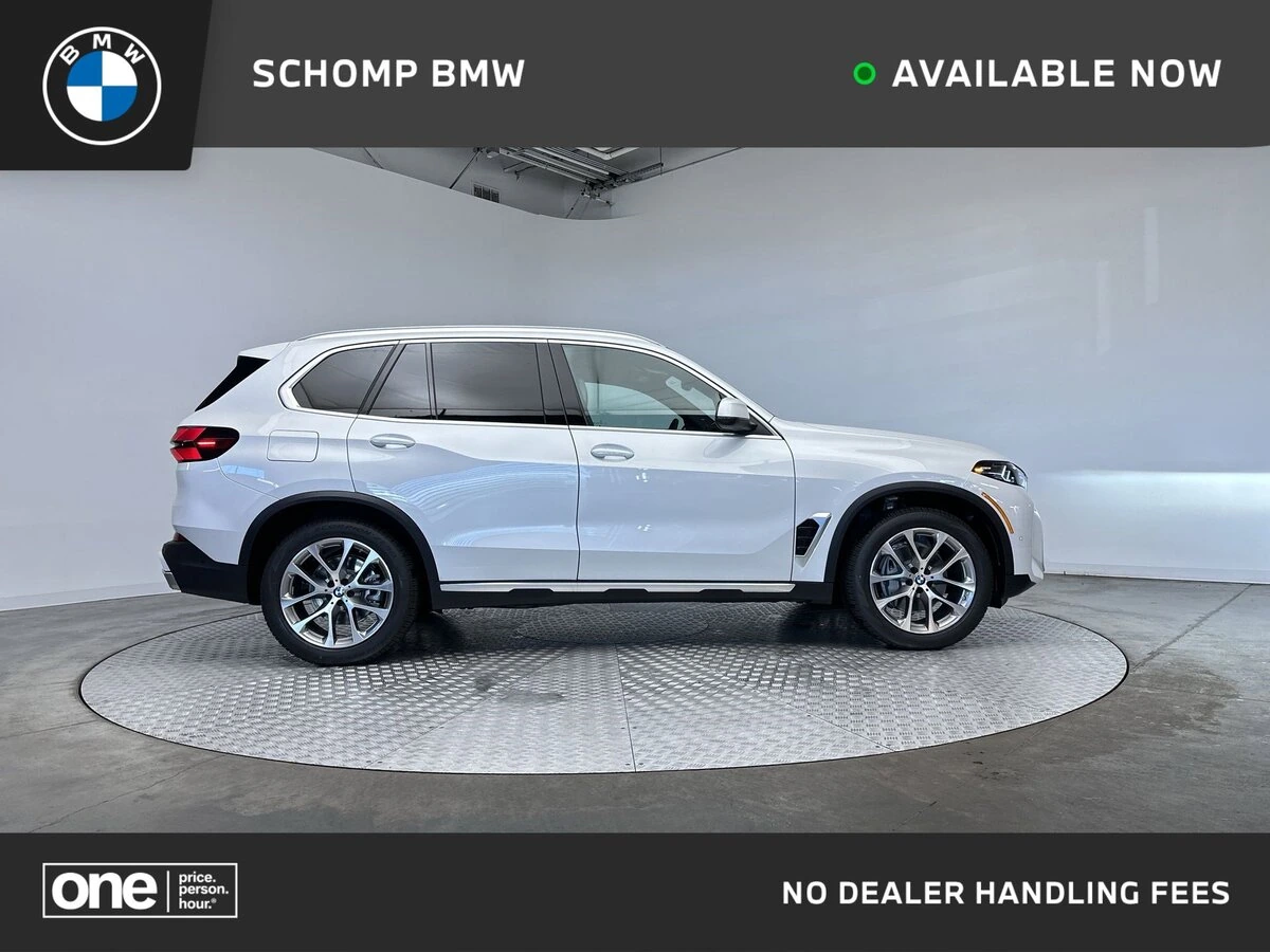 2026 BMW X5 40i's photo