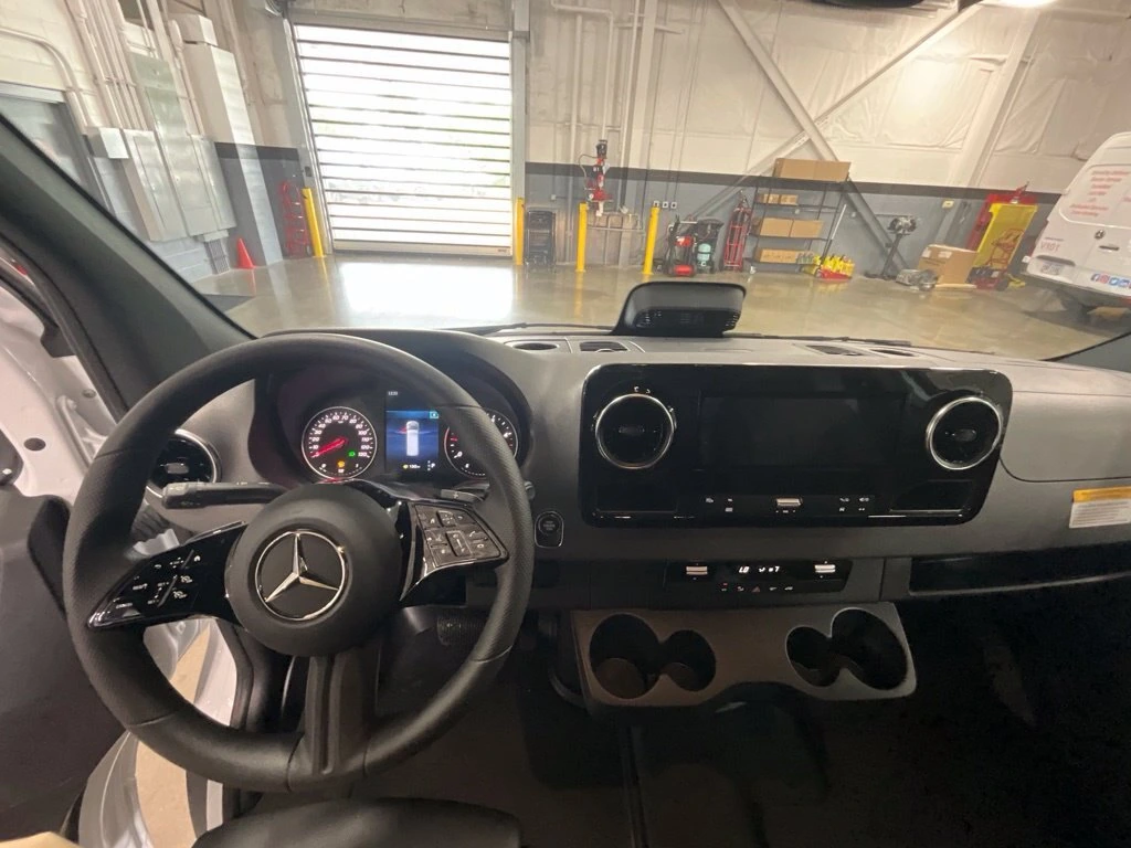2026 Mercedes-Benz Sprinter Cargo Van Base - Photo 12