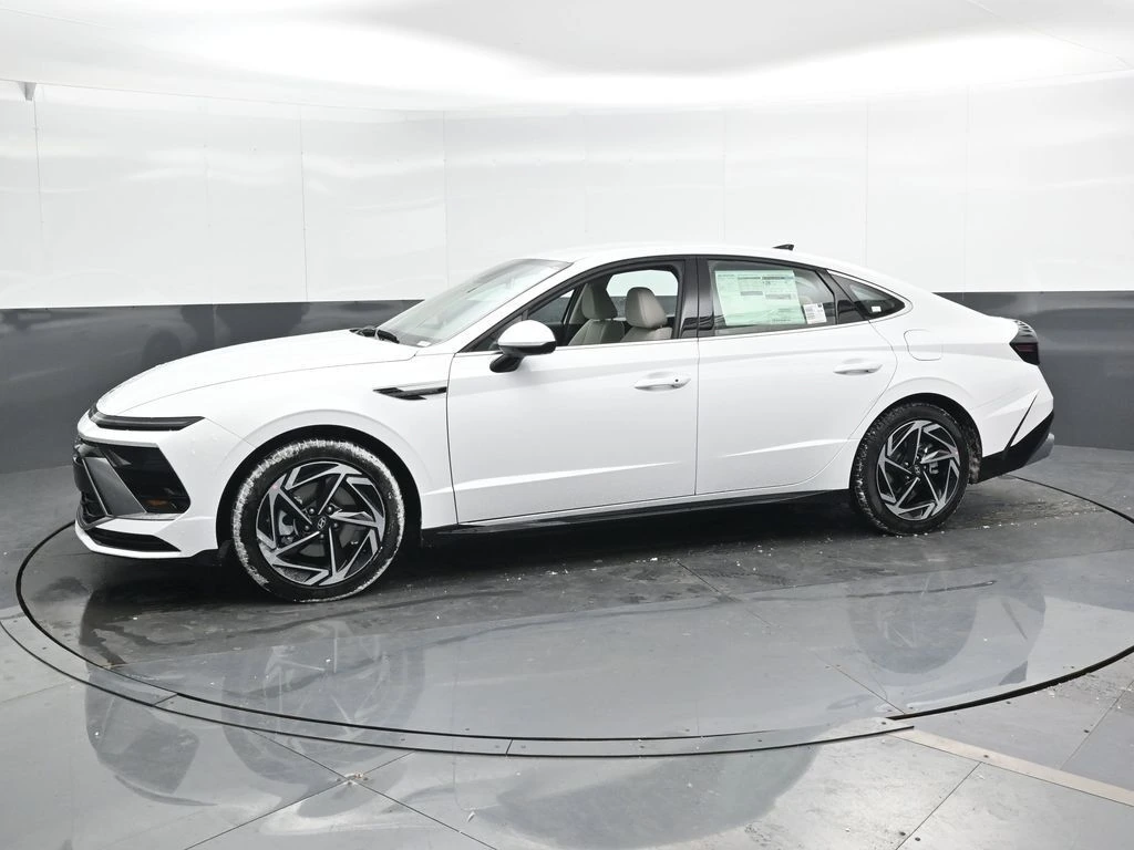 2026 Hyundai Sonata SEL - Photo 7