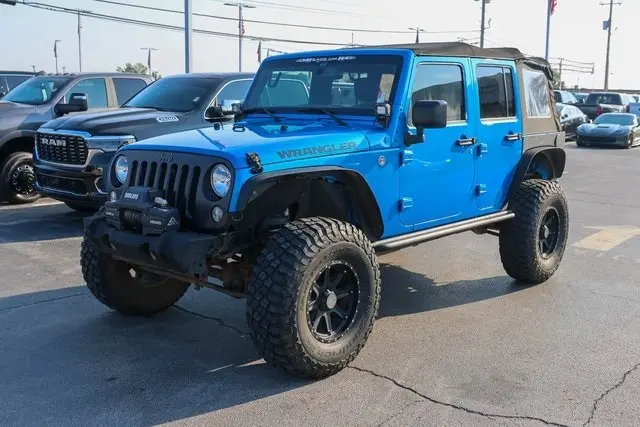 2016 Jeep Wrangler Unlimited High Tide photo 6