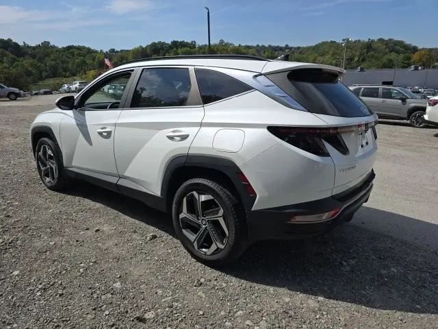 2022 Hyundai Tucson SEL Convenience photo 3