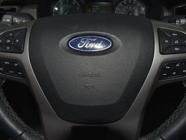 2022 Ford Ranger XLT photo 14