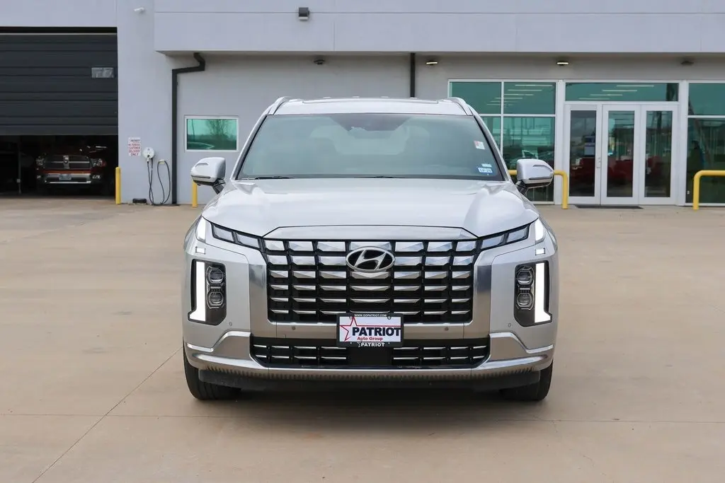 Used 2024 Hyundai Palisade Calligraphy with VIN KM8R7DGE3RU705923 for sale in Bartlesville, OK