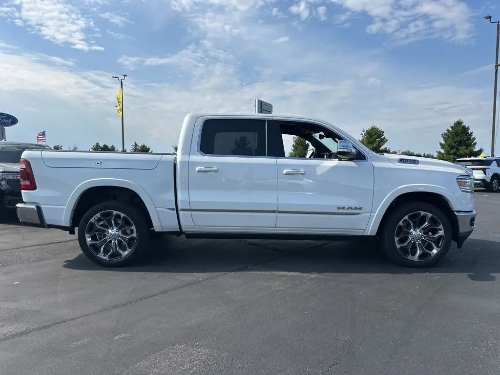 2021 Ram 1500 Limited photo 3