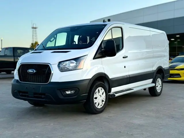 2024 Ford Transit photo 2