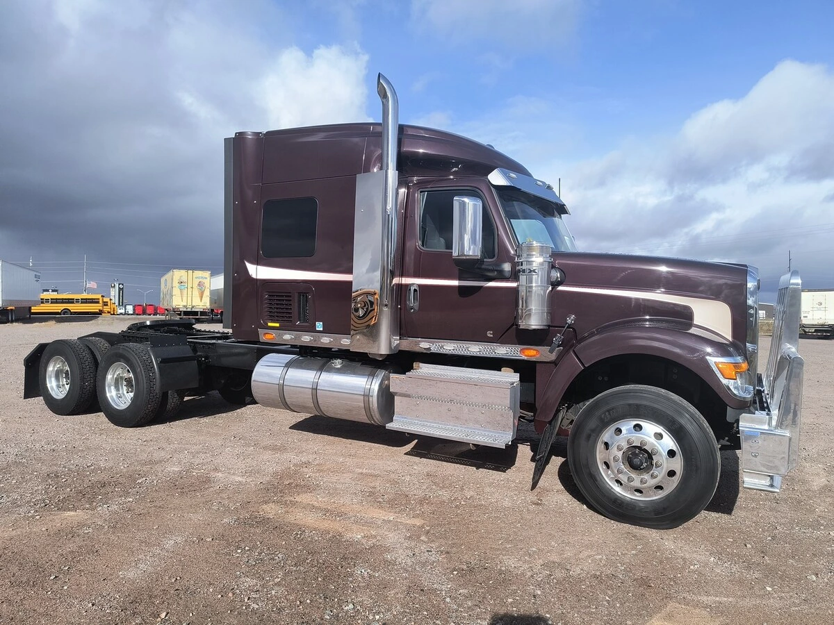 2023 International HX in Wausau, WI — photo 3