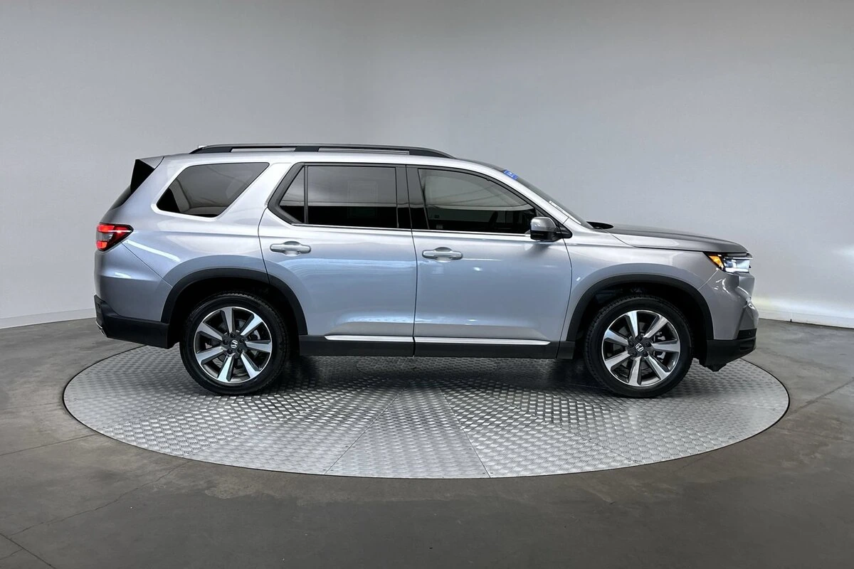 2024 Honda Pilot Elite - Photo 10