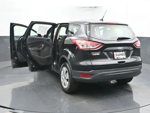 2015 Ford Escape S photo 42