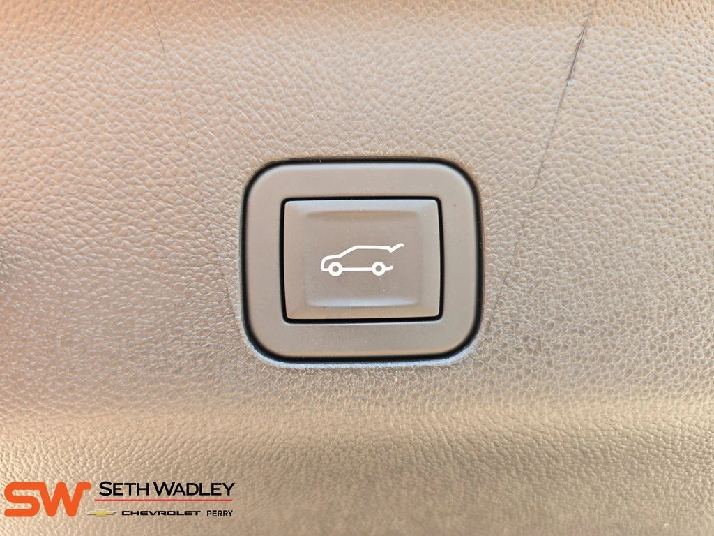 2026 Chevrolet Suburban High Country - Photo 14