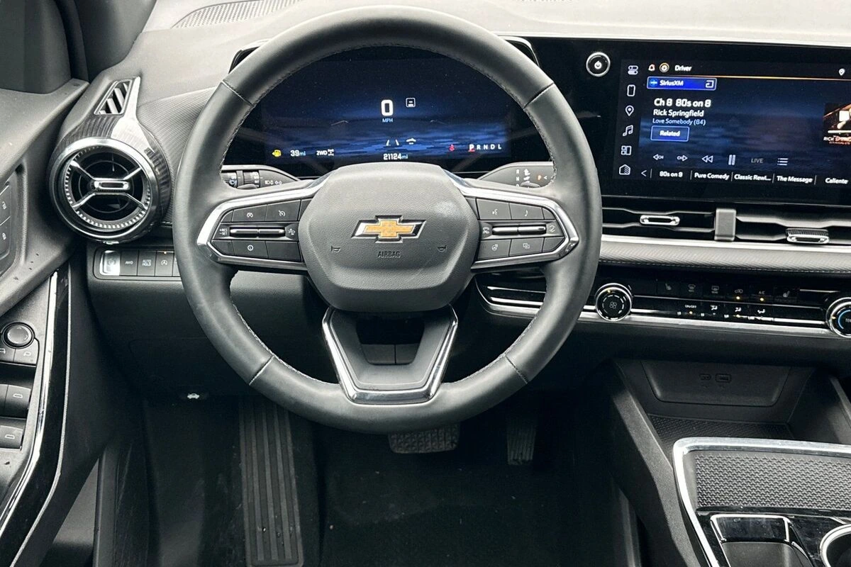 2025 Chevrolet Equinox LT - Photo 14