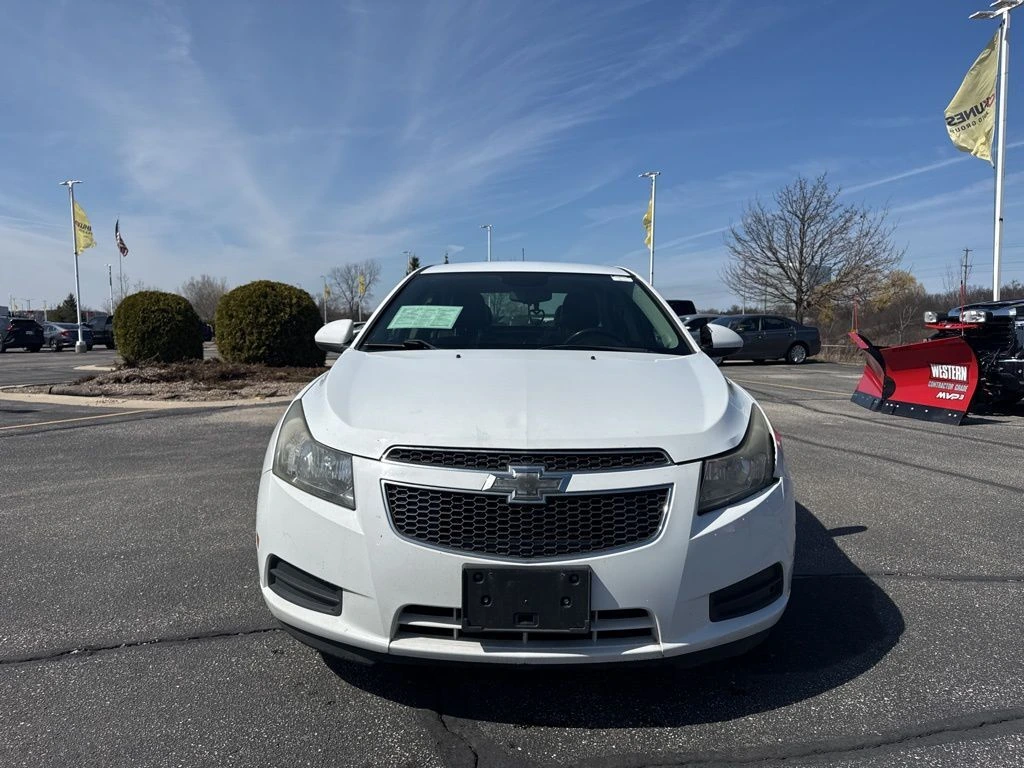 Used 2013 Chevrolet Cruze 2LT with VIN 1G1PE5SB0D7242014 for sale in Milwaukee, WI