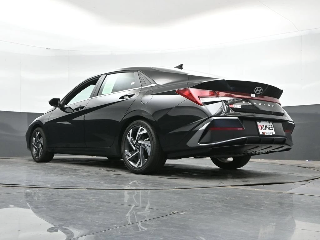 2026 Hyundai Elantra Limited - Photo 48