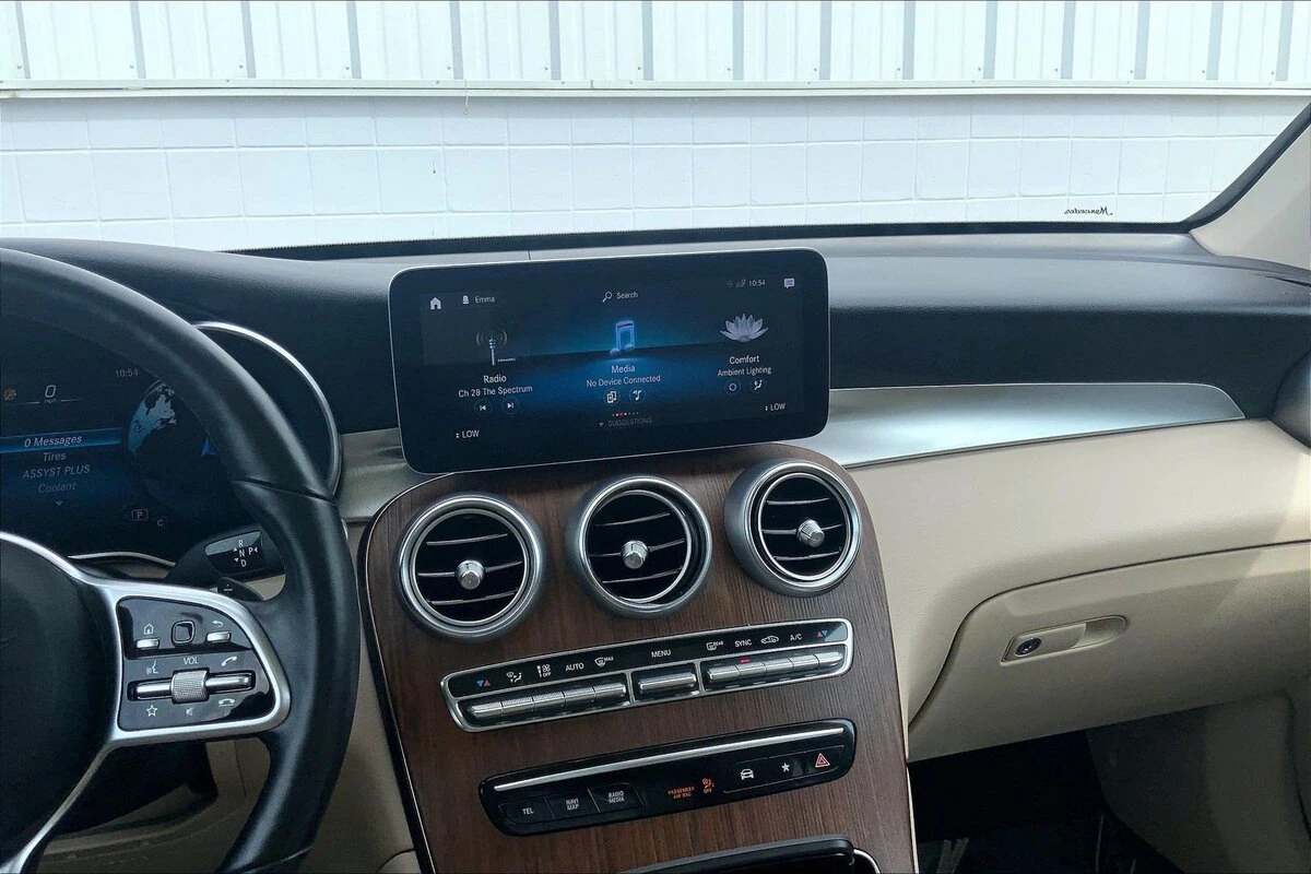 2022 Mercedes-Benz GLC GLC300 - Photo 38