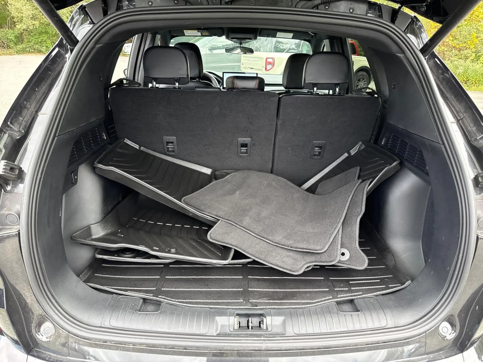 2024 Ford Escape ST-Line Select photo 34
