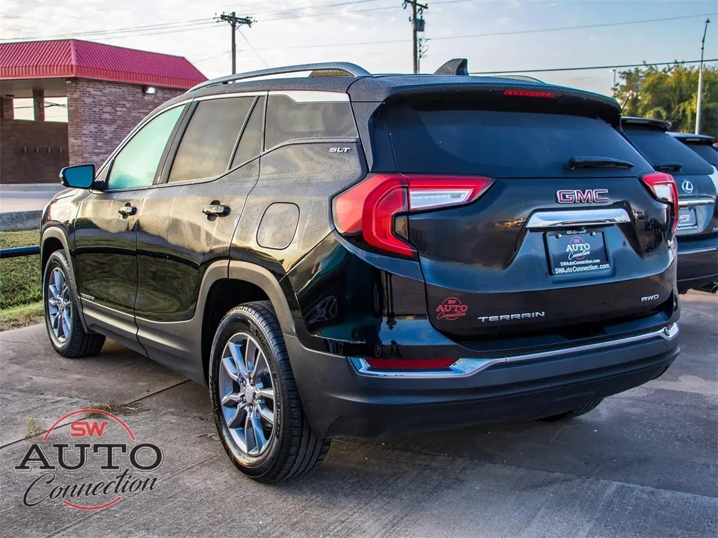 2024 Gmc Terrain SLT photo 4