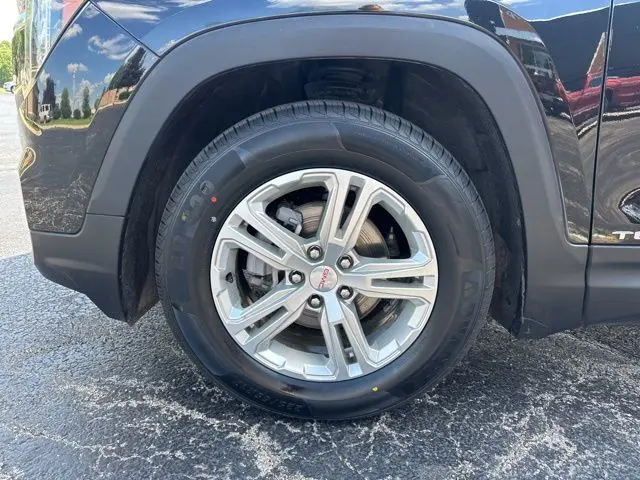 2024 Gmc Terrain SLE photo 7