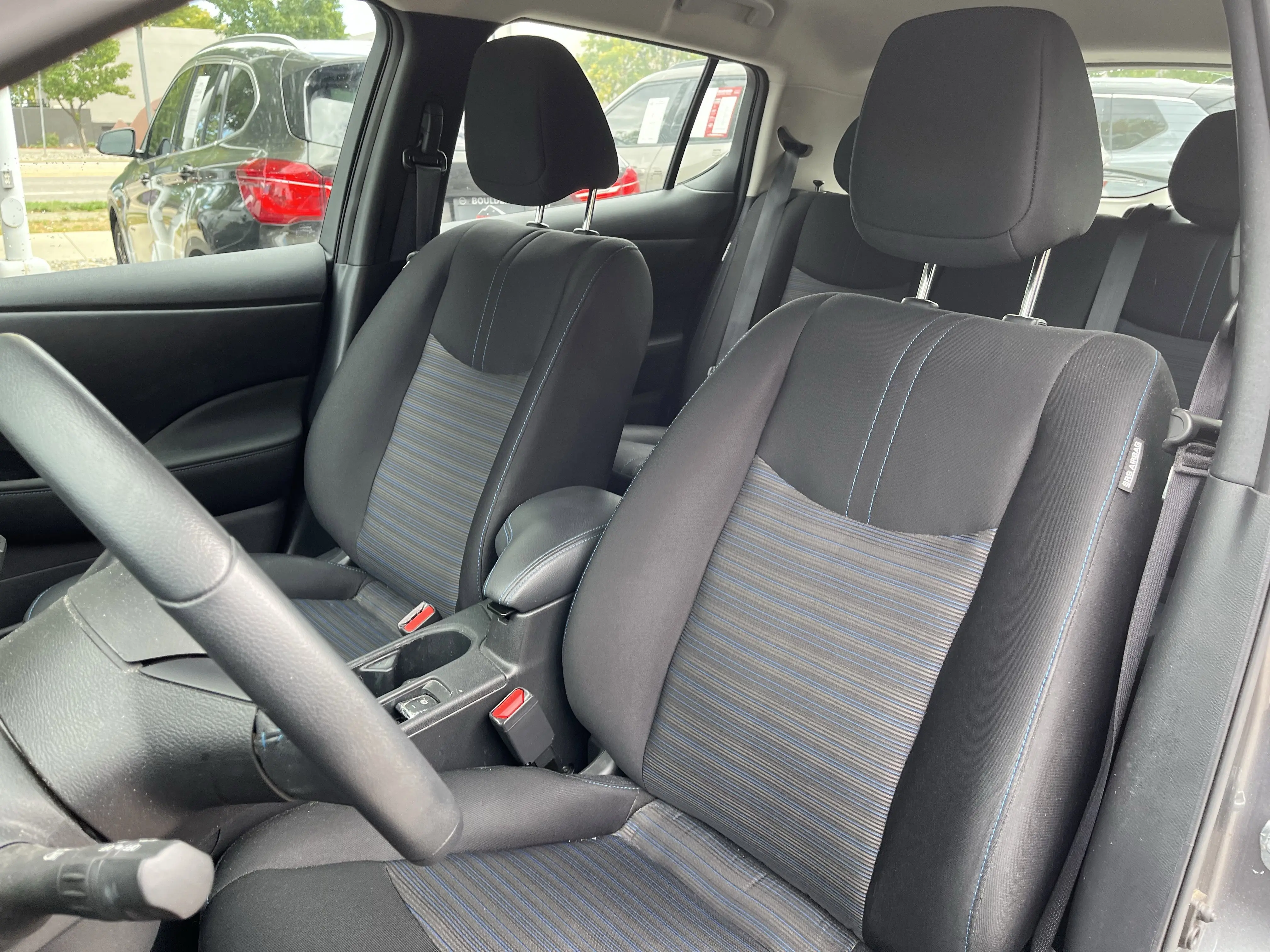 2024 Nissan Leaf SV photo 5