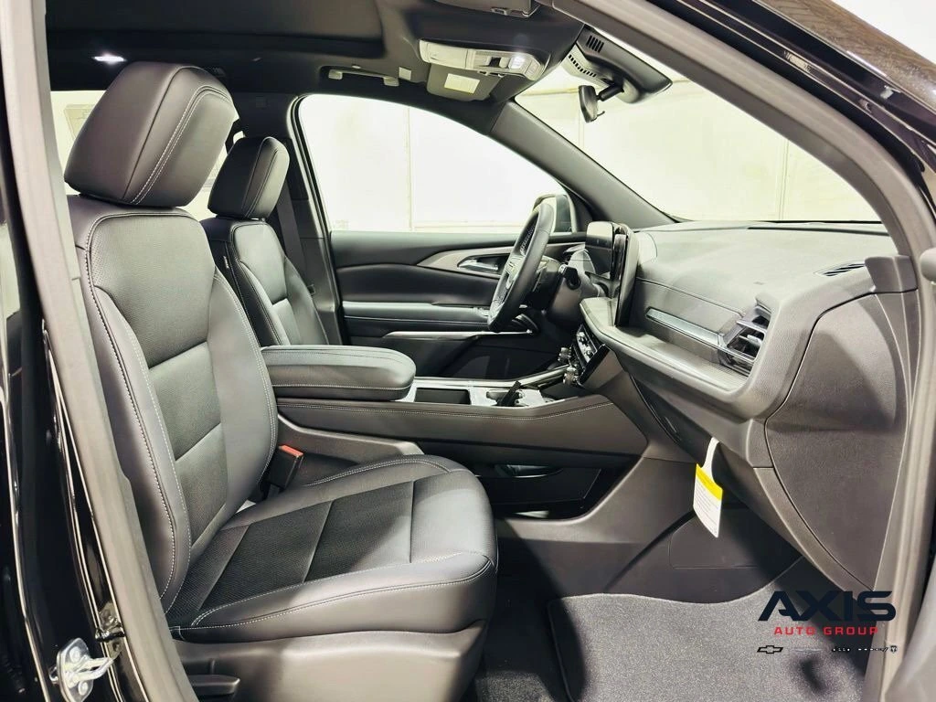 2026 Chevrolet Traverse LT - Photo 18