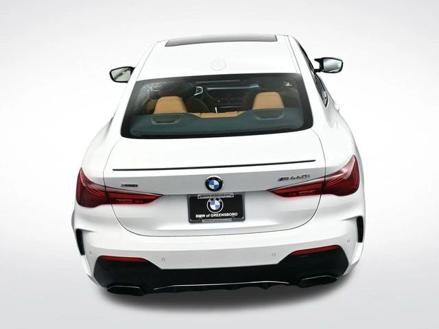 2026 BMW 4 Series M440i - Photo 24