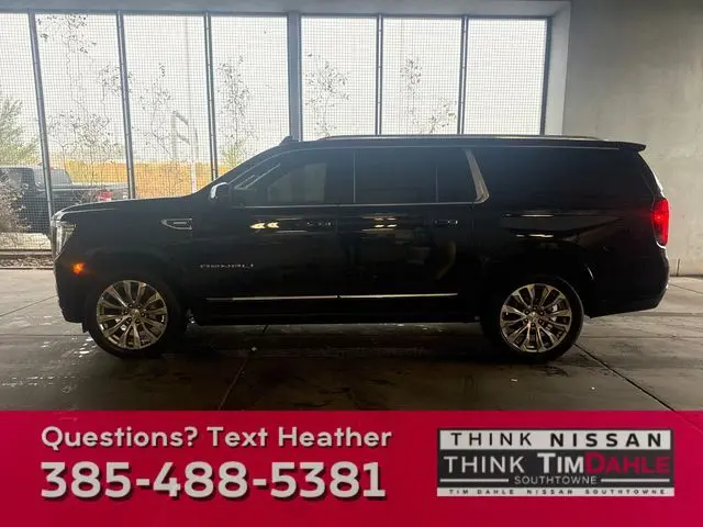 2023 Gmc Yukon XL Denali photo 2