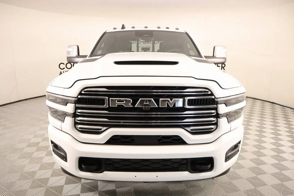 2025 Ram 2500 Laramie photo 10