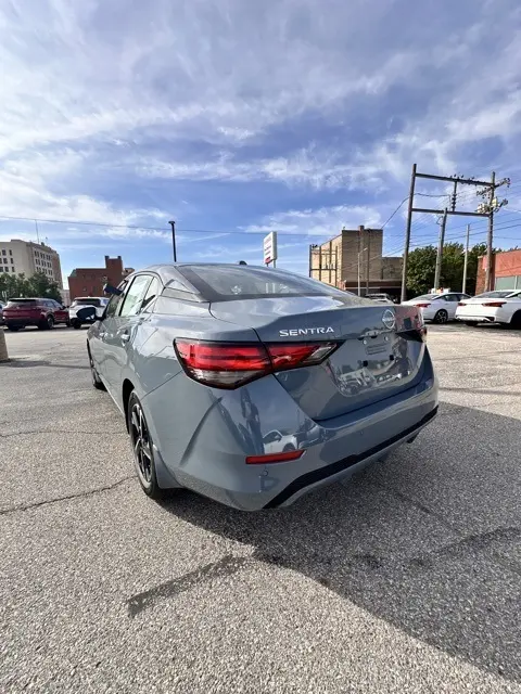 2025 Nissan Sentra SV photo 8