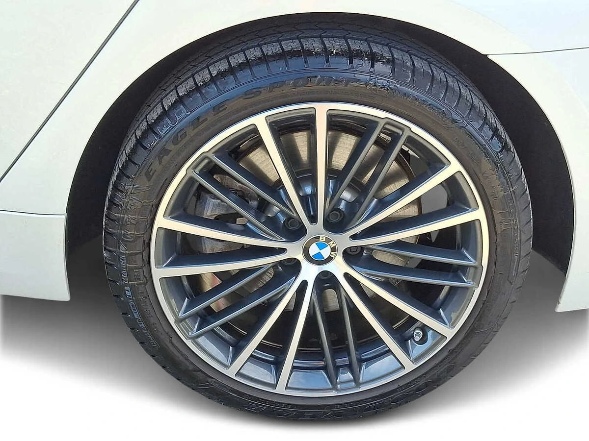 2023 BMW 5 Series 540i - Photo 7