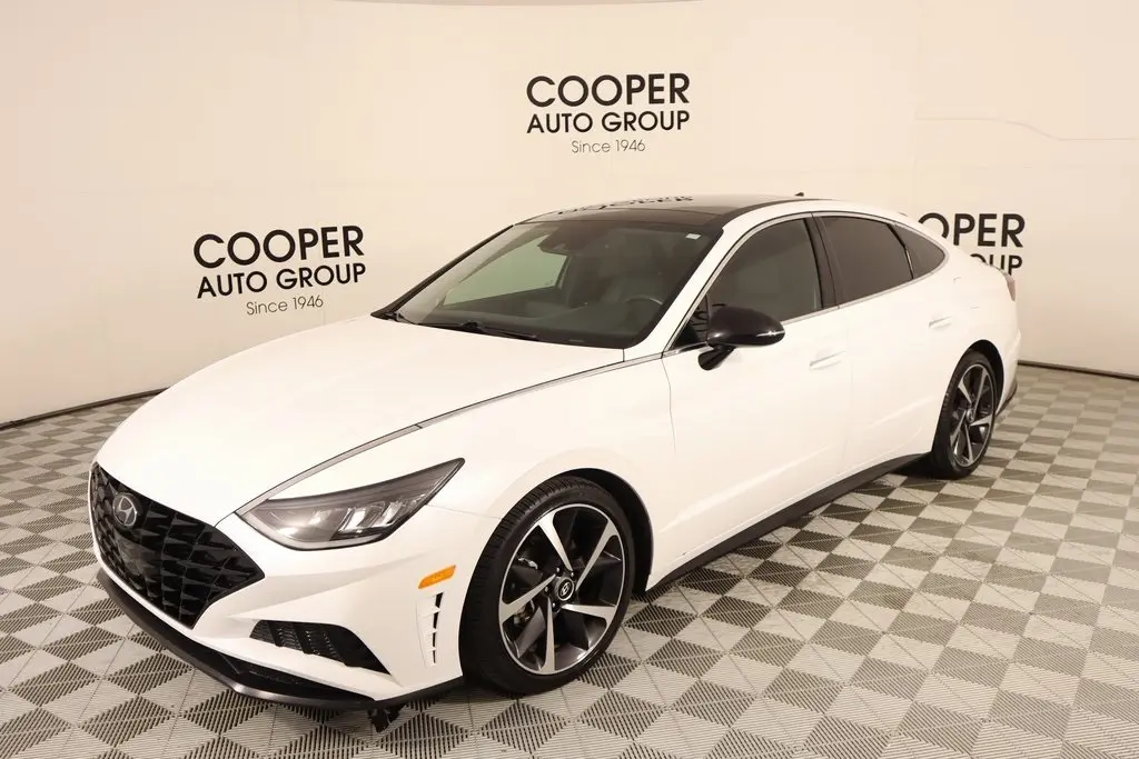 2022 Hyundai Sonata SEL Plus photo 11