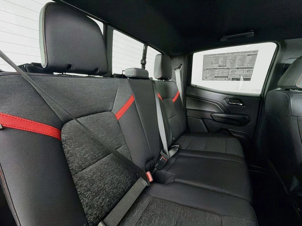 2026 Chevrolet Colorado Z71 - Photo 27