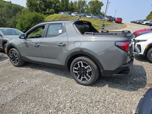 2026 Hyundai Santa Cruz Limited photo 3