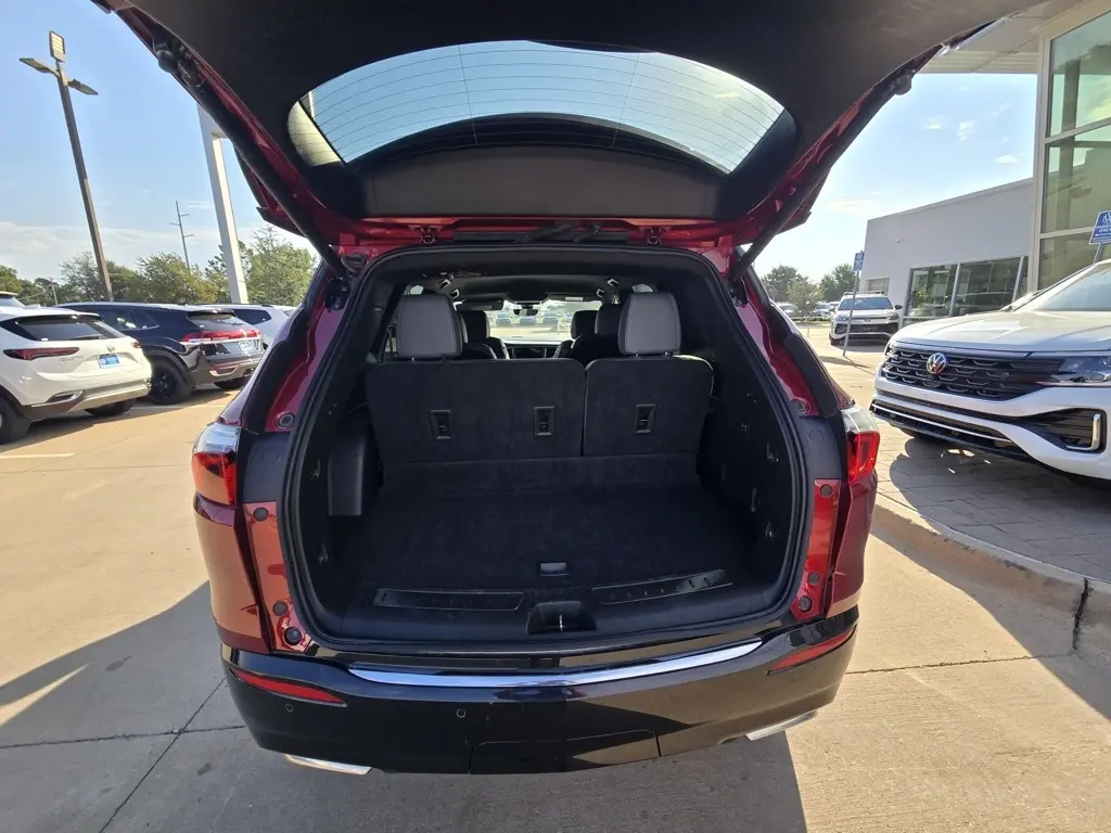 2024 Buick Enclave Premium photo 16