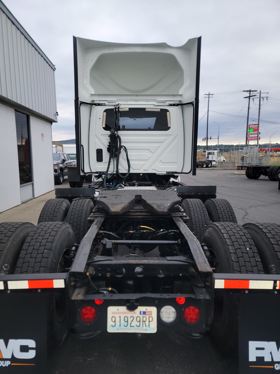 2022 International LT in Spokane, WA — photo 6