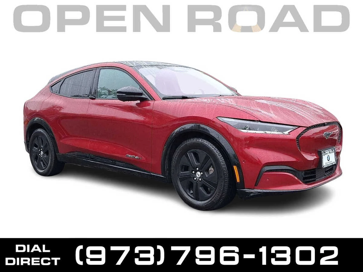 2022 Ford Mustang Mach-E