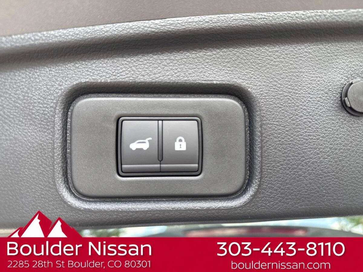 2026 Nissan Pathfinder SL - Photo 14