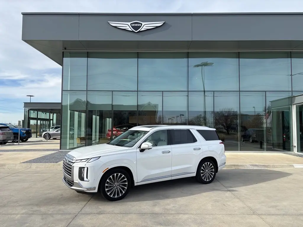 2023 Hyundai Palisade Calligraphy's photo