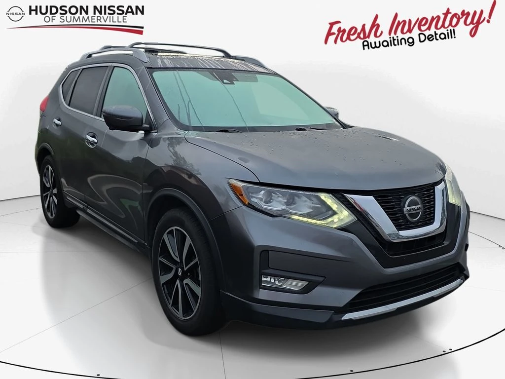 2018 Nissan Rogue SL FWD's photo